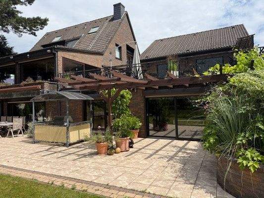 Rückwärtige Ansicht