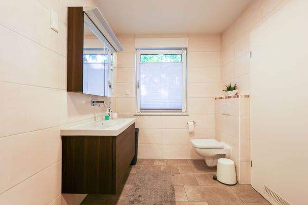 Badezimmer Wohnung 2