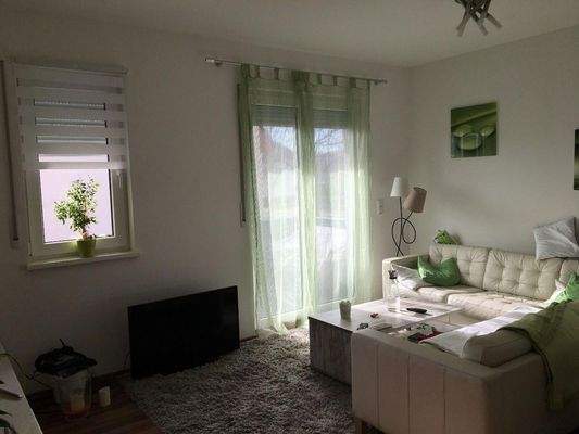 Mietwhg. Wohnz. und Südbalkon