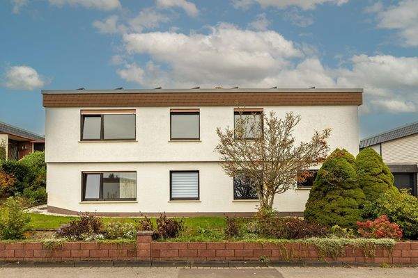 Außenansicht, Straßenseite