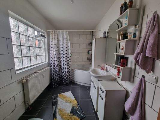 dddc9e8d-781d-4a1b-9813-b942999fb2f4.jfif