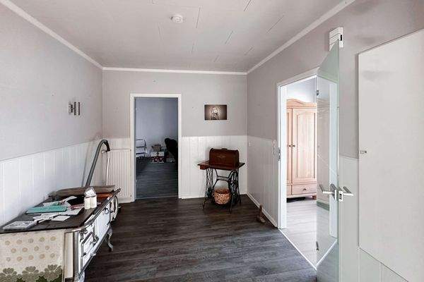 Diele Richtung Wohnzimmer