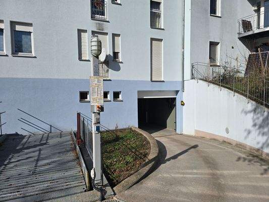 Zufahrt Tiefgarage