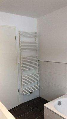 Vollbad mit Handtuchheizkörper 