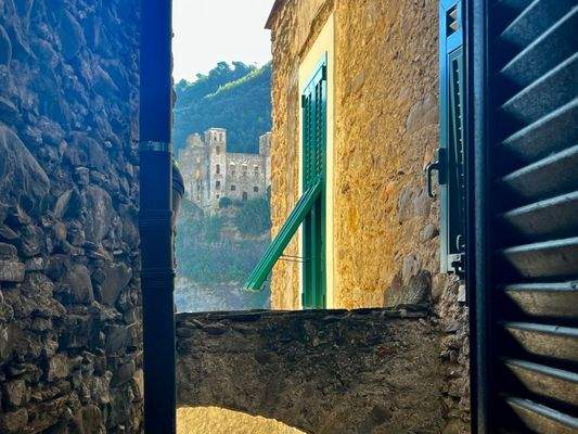 DA936_11 TERRA ITALIA IMMOBILIEN_LIGURIEN_DOLCEACQ