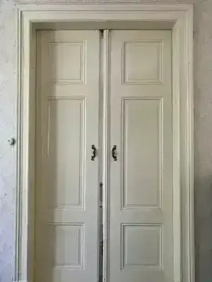 Schiebetüren Haupthaus