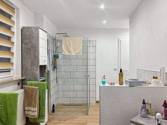 Badezimmer Erdgeschoss