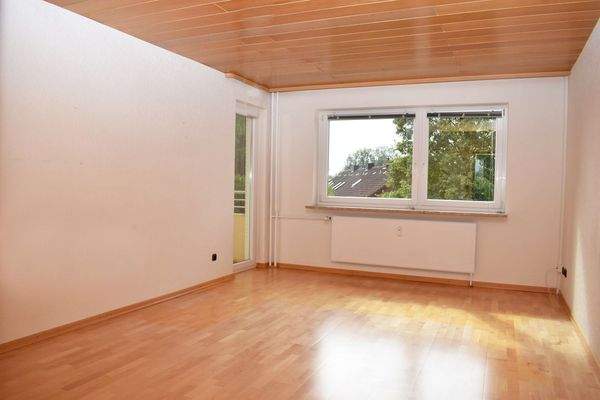 9042AL- 03 Wohnzimmer