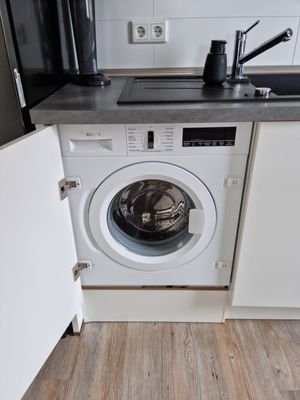 Waschmaschine eingebaut
