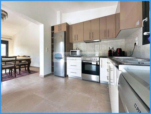 adf646c609b0413f89a54bea11d03873-original