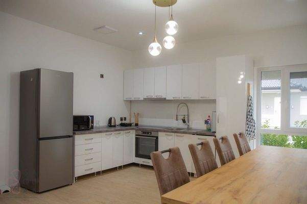 WhatsApp Image 2024-10-15 at 12.27.44 (1)