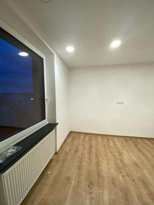 PHOTO-2023-12-11-18-16-09 (2)(1).jpg