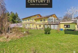 Wohnhaus mit 4 Wohneinheiten