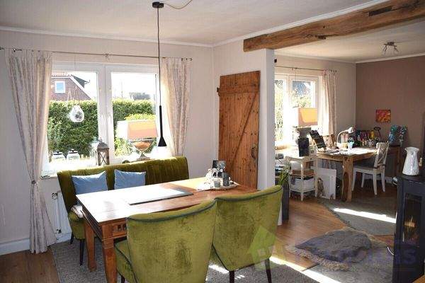 Wohn- und Essbereich Bild 1