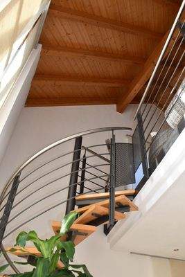 Offene Galerie mit Lounge