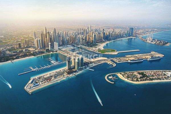 Luxury Sea View Cavalli Apartments in Dubai Harbour