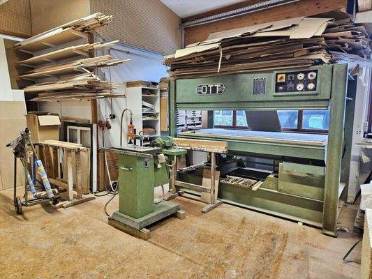 Langlochbohrmaschine+Furnierpresse