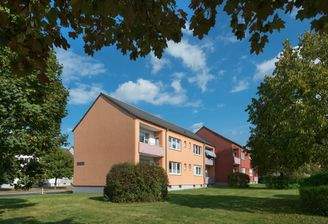 Wohngebäude in Vorstadt