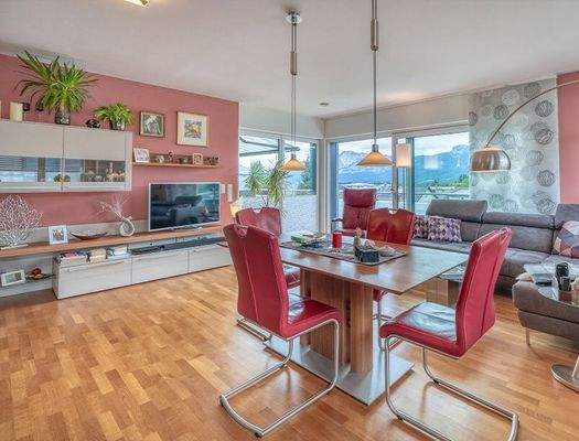 HP2-4-Zimmer-Wohnung-Mondsee-Wohnzimmer