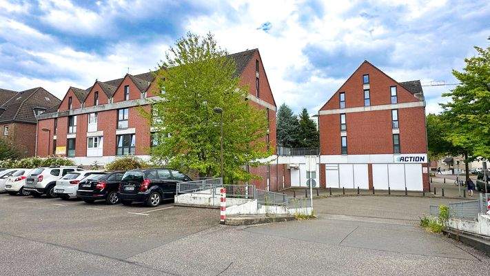 Solides Wohn-/Geschäftshaus an Fußgängerzone