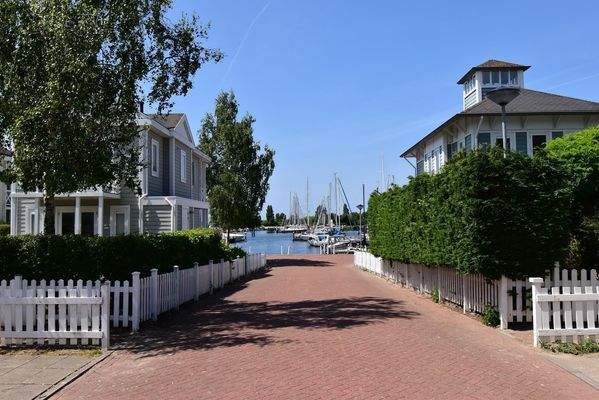 Vrijstaande-vakantiewoning-op-Cape-Helius-Hellevoetsluis006