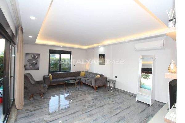 4-Bedroom House with High-Quality Features in Antalya Kadriye