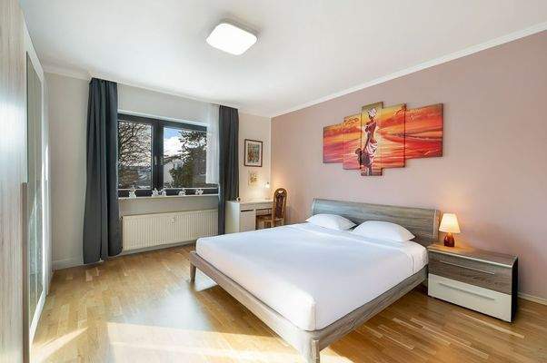 Gäste-/Arbeitszimmer