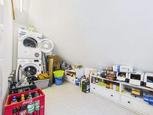 Abstell-/Wäscheraum