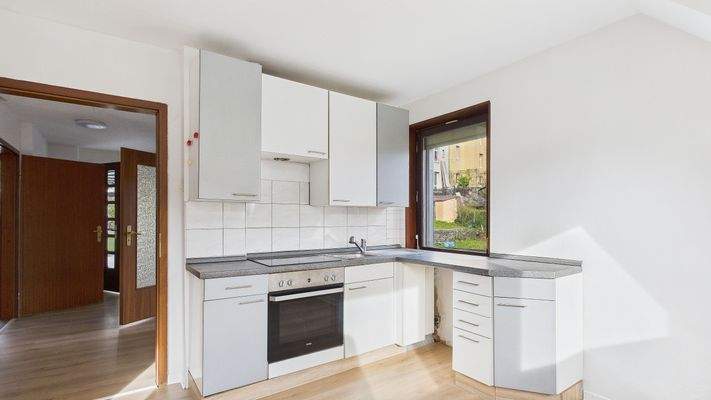 CAM03143G0-PR0198-STILL002