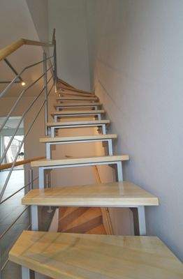 EG Treppe zum OG.JPG