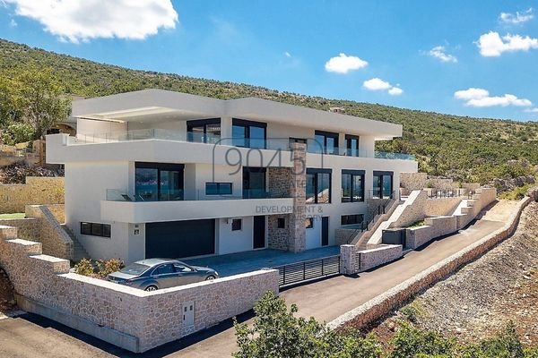 Premium-Luxusvilla mit Pool und Panoramablick in Vinjerac Dalmatien-Zadar - Kroatien