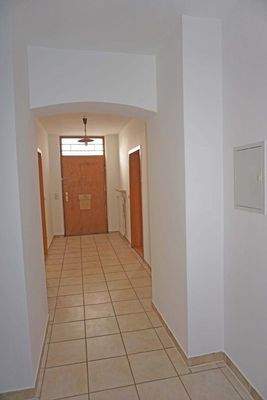 Flur EG zum Haupteingang