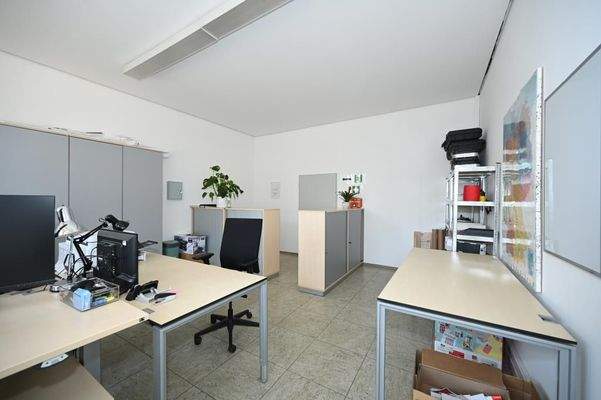 Büro in guter Größe