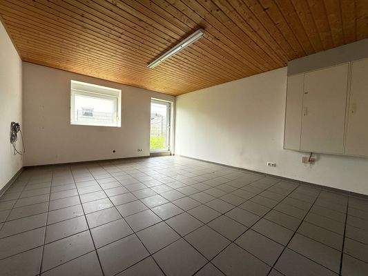 Nutzraum mit Gartenzugang EG - Gewerbe