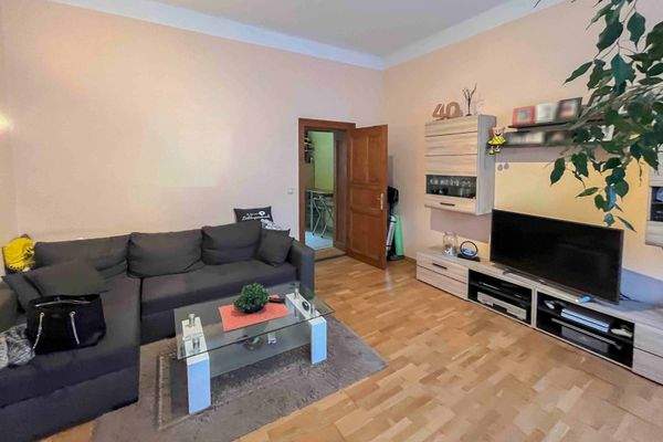 Wohnzimmer EG rechts