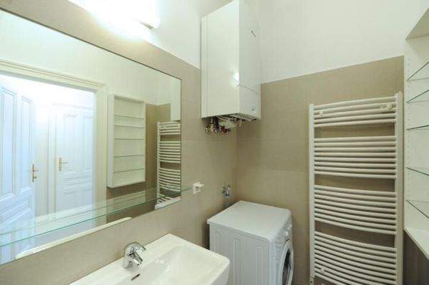 Badezimmer / bathroom