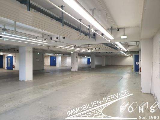 Halle UG 661,7 m² Geb. 4 FOTO 1 