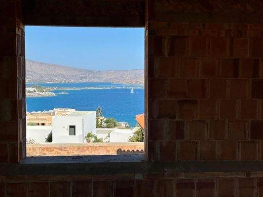 Kreta, Elounda: Rohbau - Luxusvilla mit atemberaubender Aussicht zu verkaufen