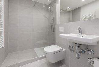 Badezimmer Ansicht 1