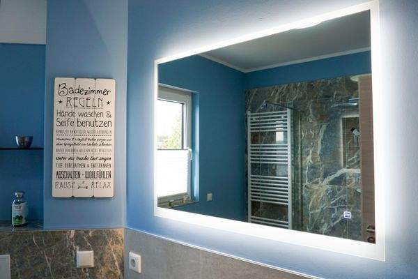 Beheizbarer Badezimmerspiegel