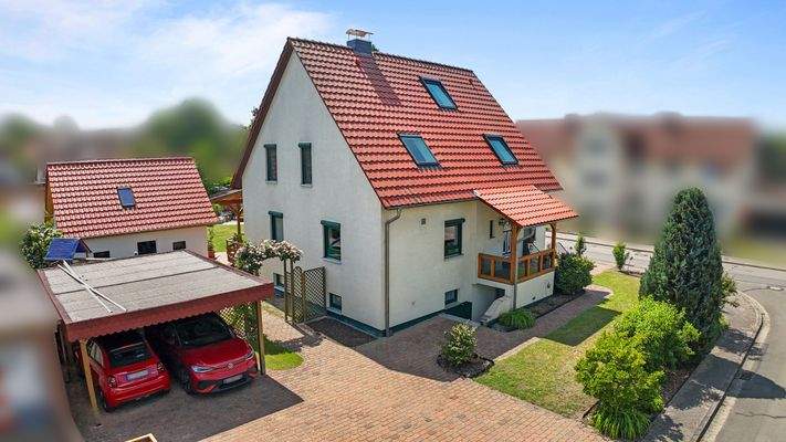 011 Haus und Doppelcarport.JPG