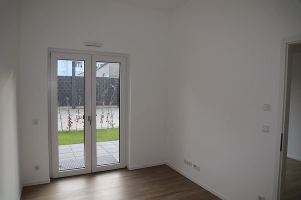 Schlafzimmer_mit_Terrassenausgang