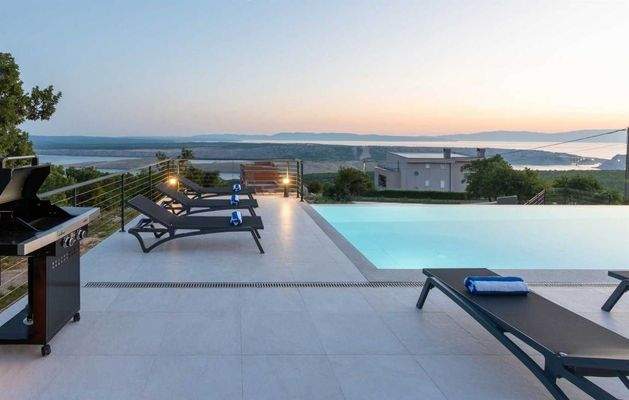 04bfdf4588dd53453d7e48e848