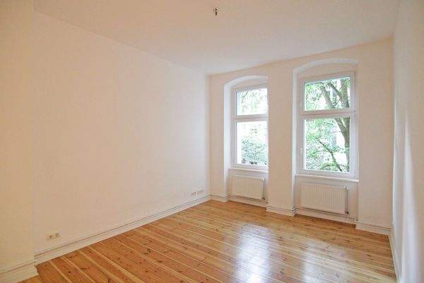 Geräumiges Schlafzimmer