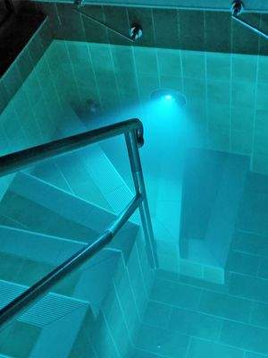 Tauchbecken Nacht.jpg