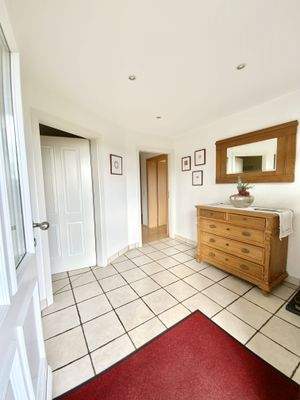 Zugang weitere Wohn/Schlafräume EG