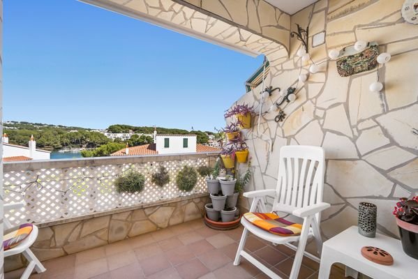 Wohnung mit Terrassen und Meerblick in privilegierter Wohngegend von Addaia Cala Moli Menorca