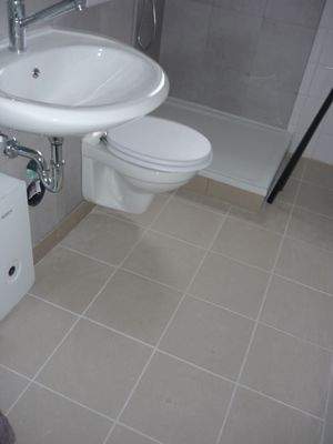 Lessingstr 27 Bad 1.jpg