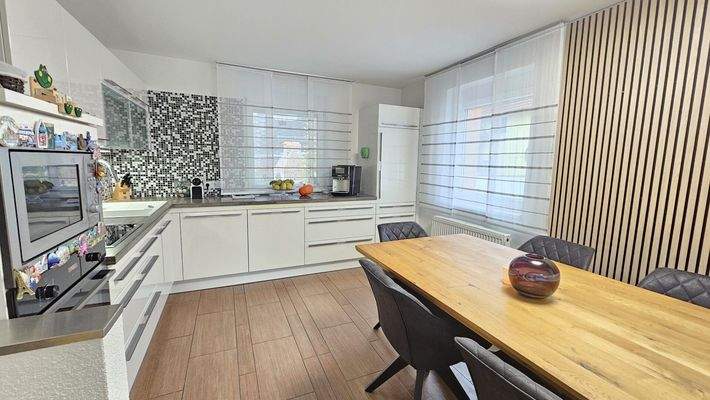 Küche mit Essplatz - EG  - Haus - Baldramsdorf  - kaufen