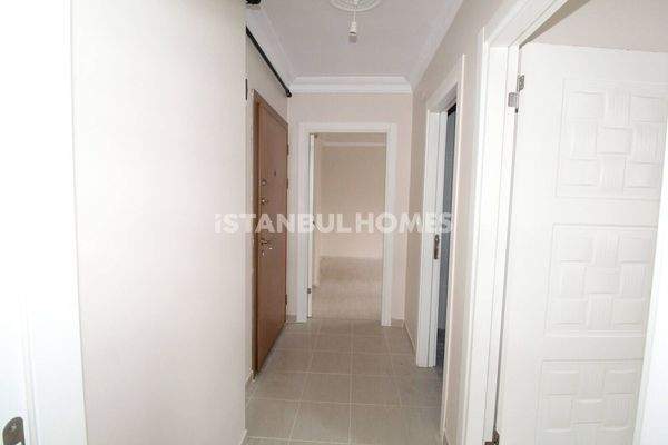 1-Bedroom Flat Near Metrobus in Esenyurt